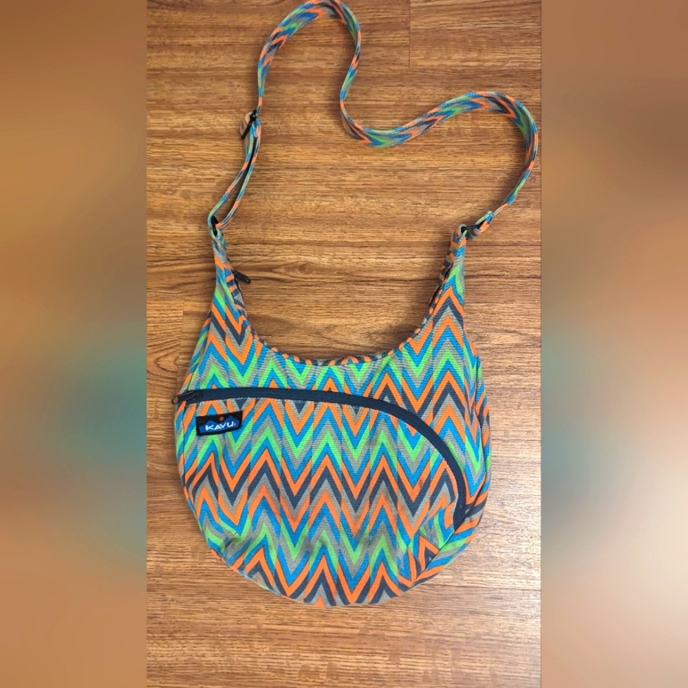 Kavu  Crossbody 100% Cotton Adjustable Straps